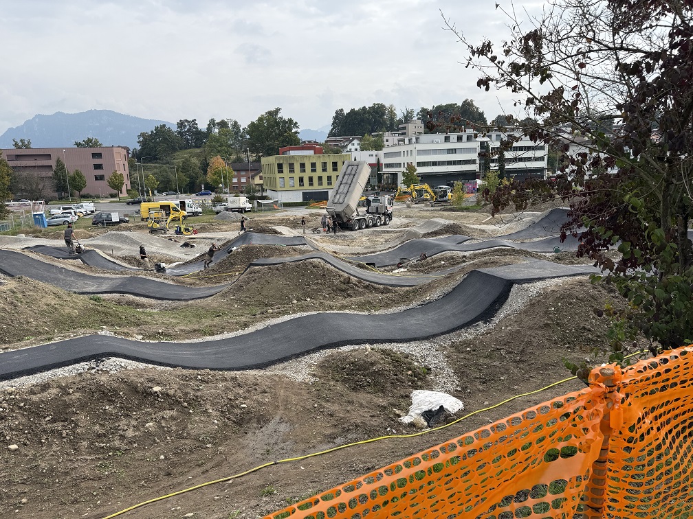 Eröffnung Pumptrack Meggen